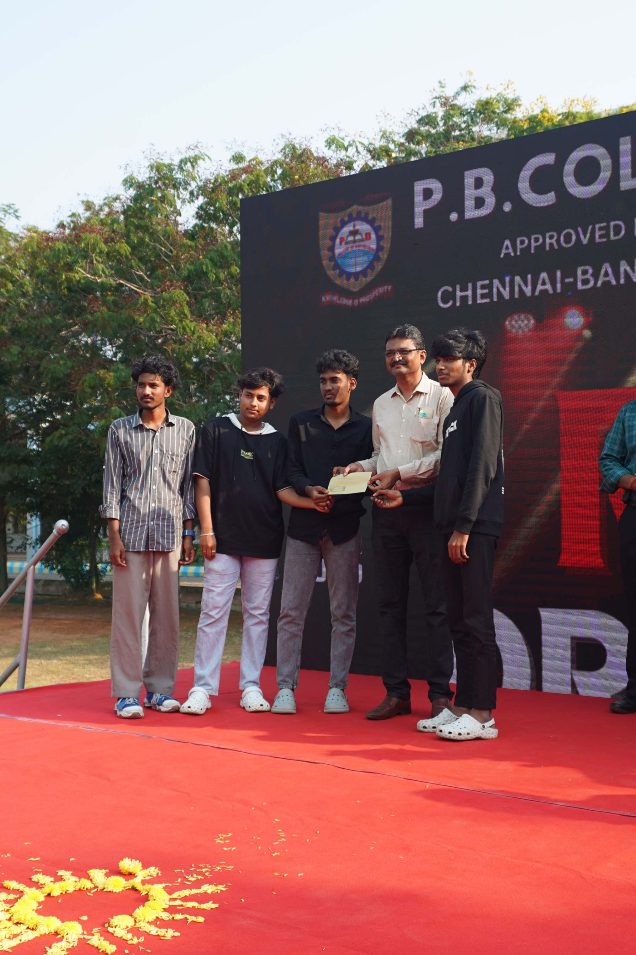 Best Engineering Colleges In Chennai | Top 10 Engineering Colleges In ...